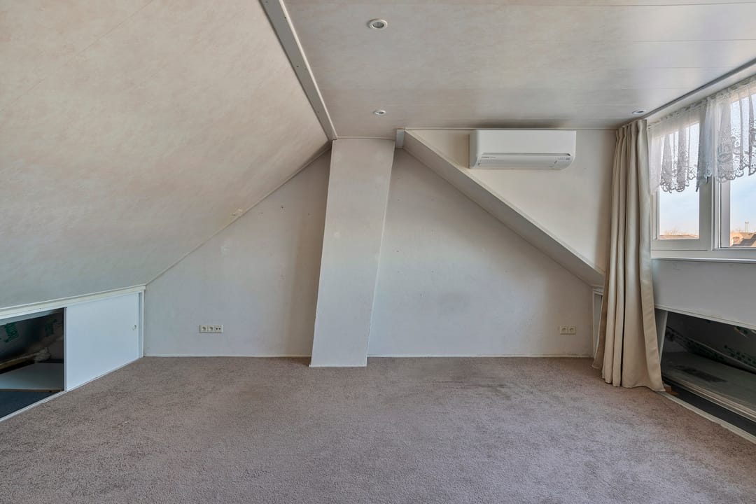 Foto 16 van Den Haas 9