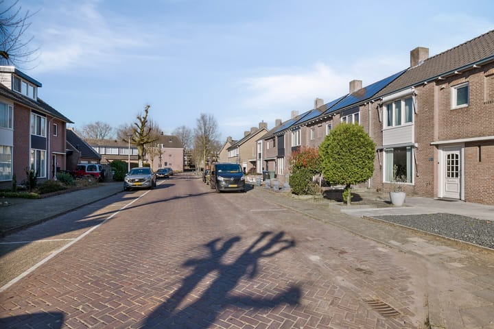 Foto 23 van Den Haas 9