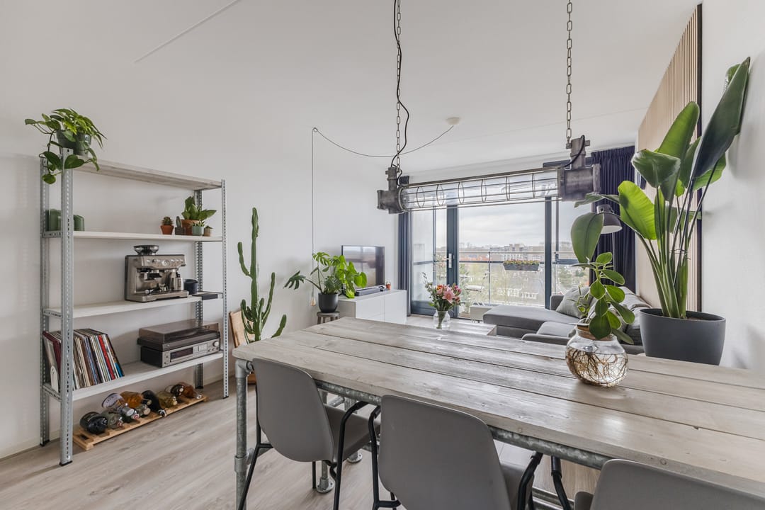 Foto 8 van Pieter van Musschenbroekstraat 187