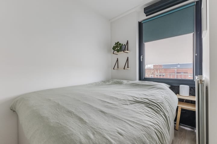 Foto 15 van Pieter van Musschenbroekstraat 187