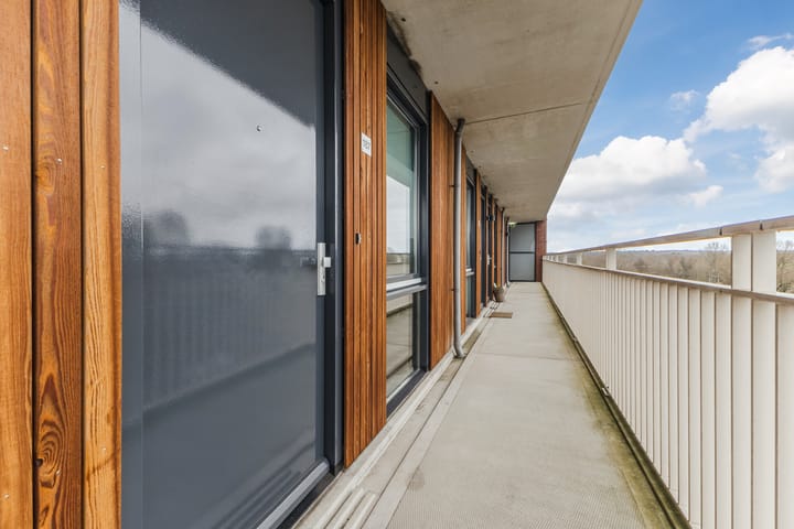 Foto 25 van Pieter van Musschenbroekstraat 187