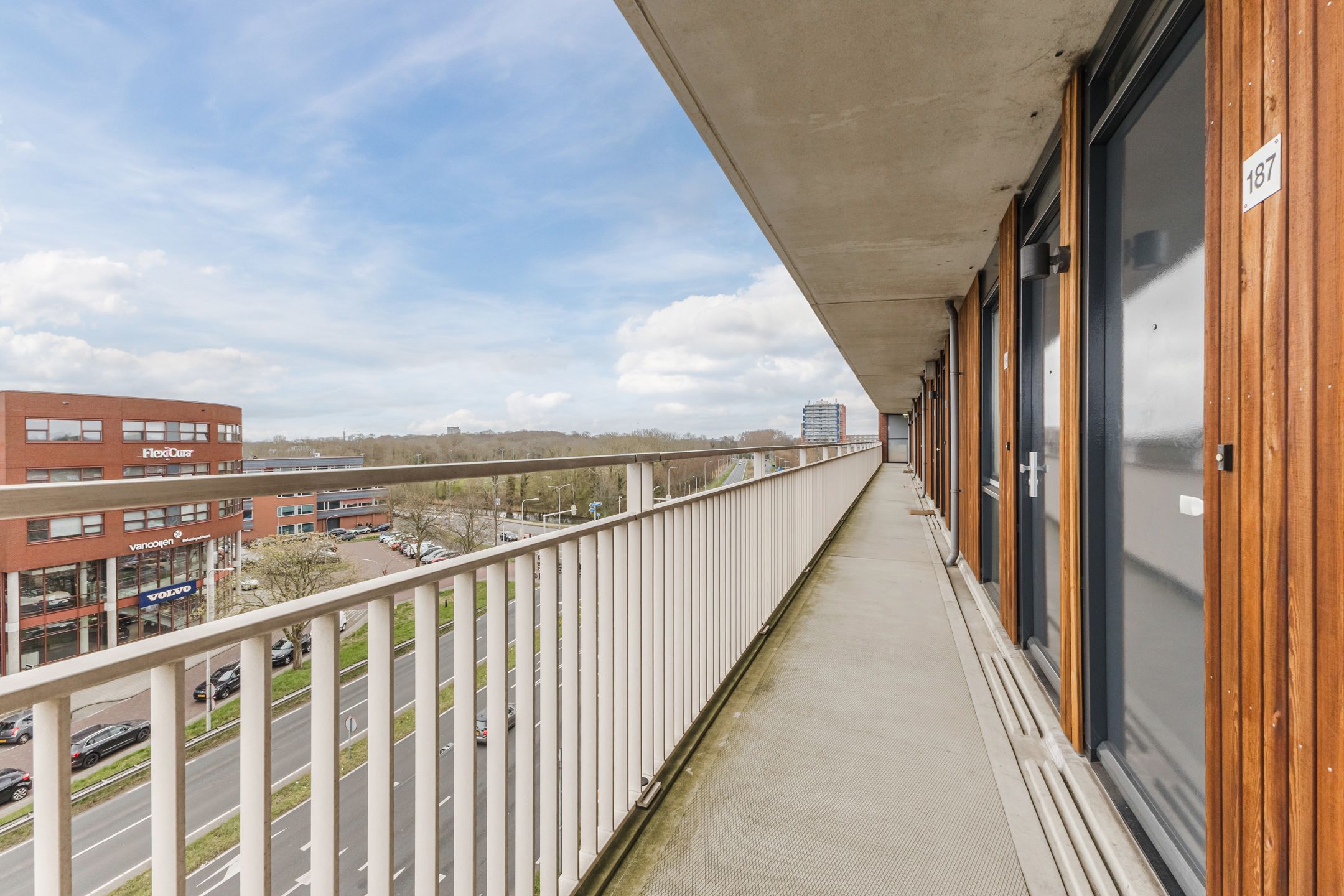 Foto 27 van Pieter van Musschenbroekstraat 187