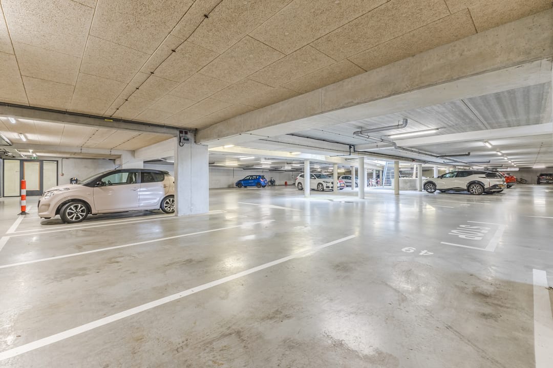 Foto 28 van Pieter van Musschenbroekstraat 187