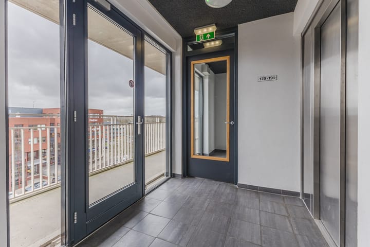 Foto 30 van Pieter van Musschenbroekstraat 187