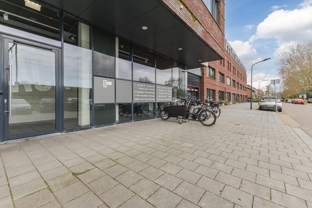 Foto 32 van Pieter van Musschenbroekstraat 187