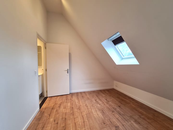 Foto 5 van Veldekelaan 3-A