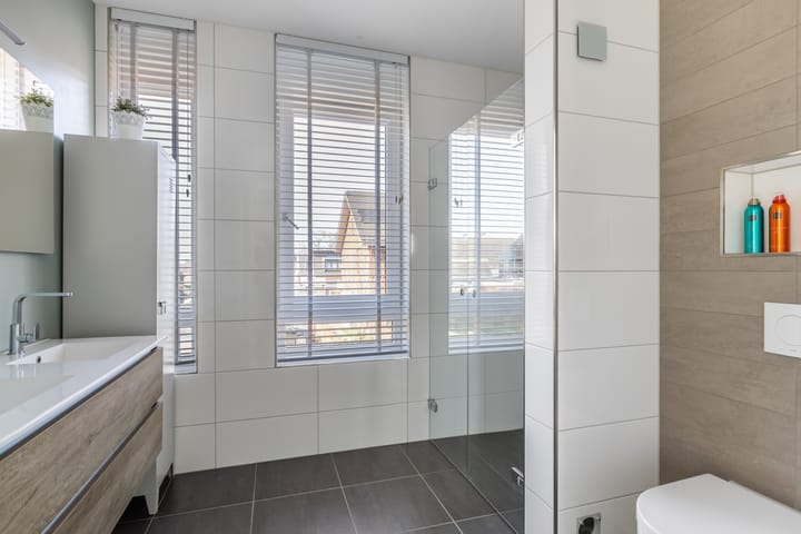 Foto 16 van Schoolstraat 45