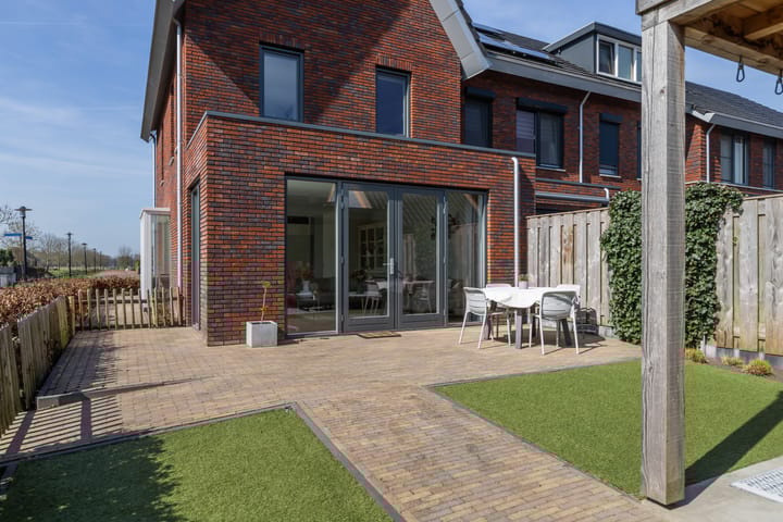 Foto 30 van Schoolstraat 45