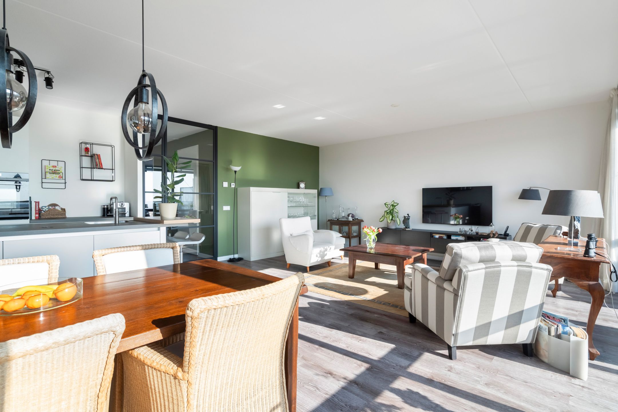 Photo 15 of Aziëlaan 379