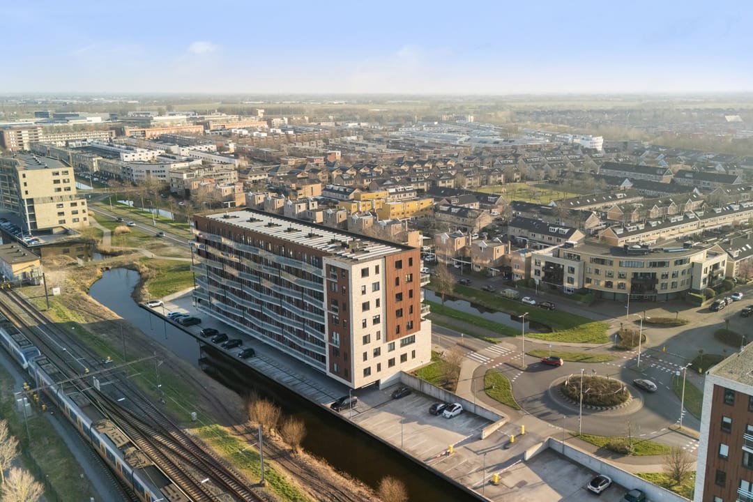 Photo 41 of Aziëlaan 379