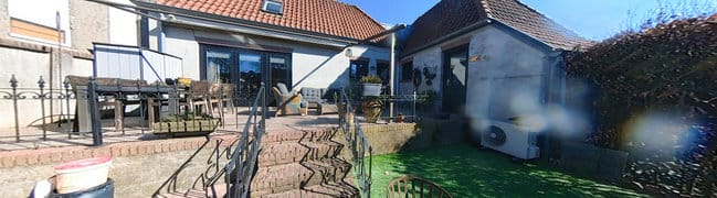 Achtertuin