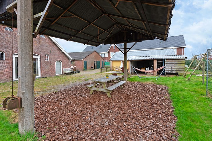 Photo 11 of Dokter van de Kolkstraat 36