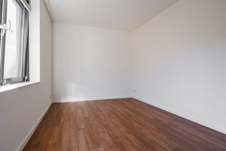 Foto 21 van Brugstraat 11-A