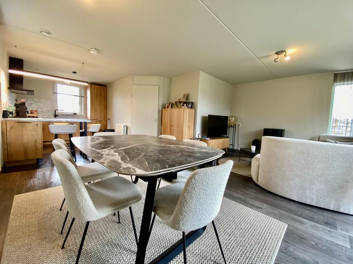 Photo 4 of in 't Broek 5-158