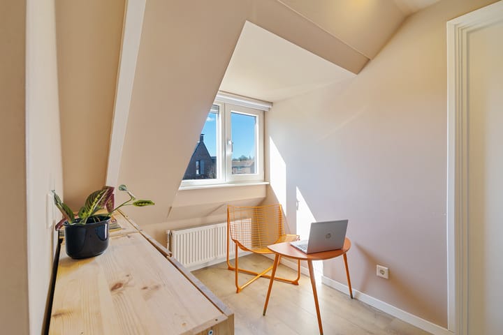 Foto 24 van 't War 12