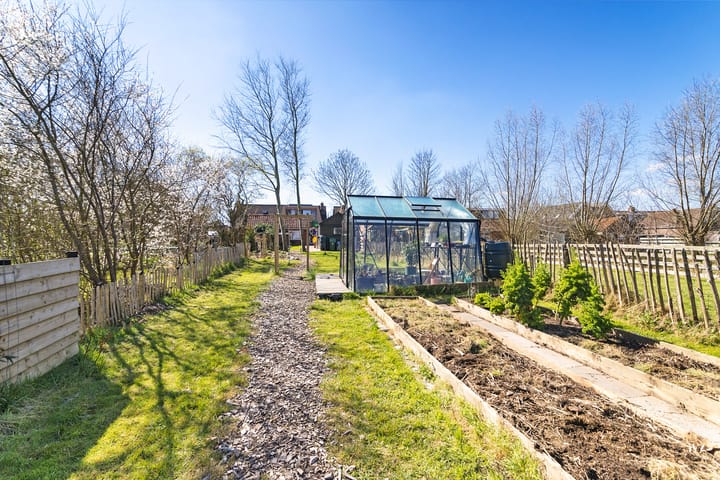 Foto 34 van 't War 12