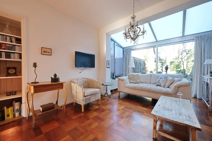 Foto 3 van Juliana van Stolberglaan 42