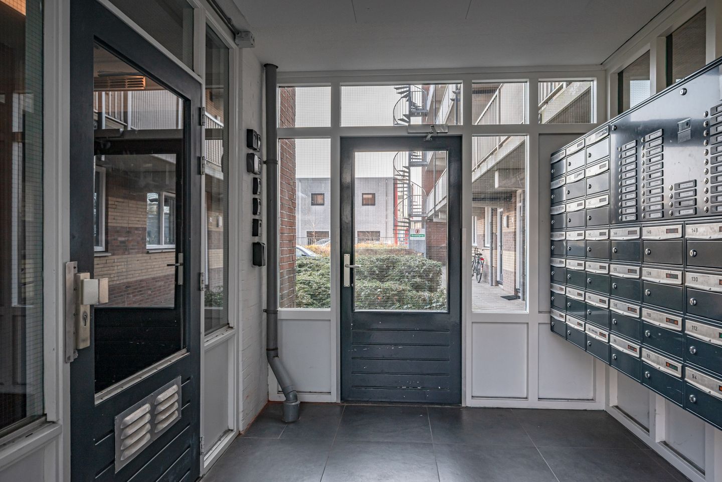 Foto 25 van Staalstraat 100