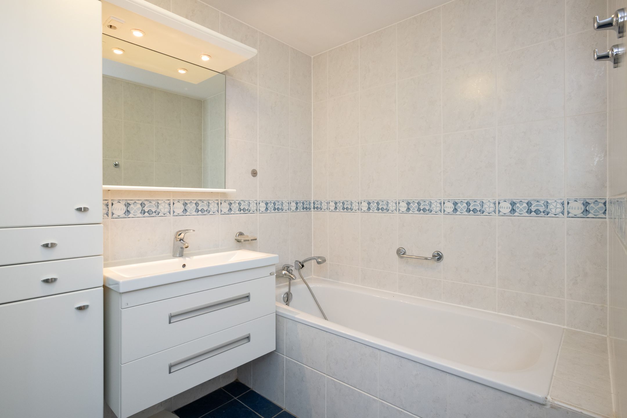 Foto 24 van Meerwedesingel 129