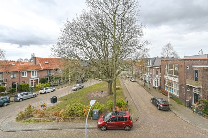 Foto 49 van Abeelstraat 6