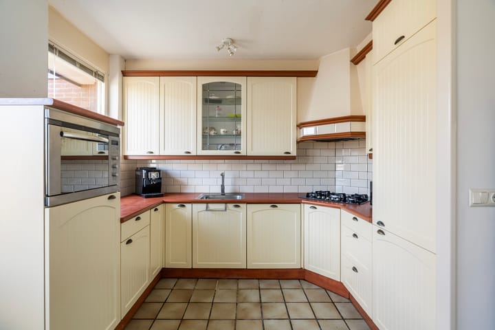 Foto 24 van Lisztstraat 31