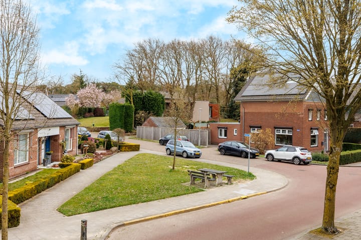 Foto 53 van Beukenlaan 4