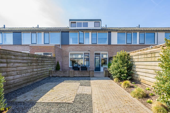 Foto 3 van Wethouder van den Burgstraat 36