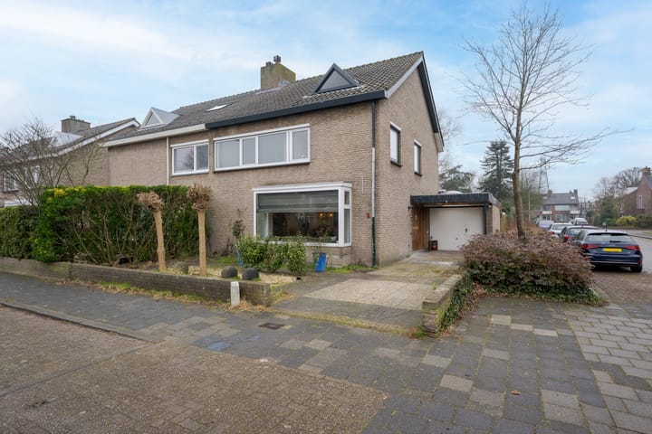 Foto 2 van Generaal Spoorlaan 2