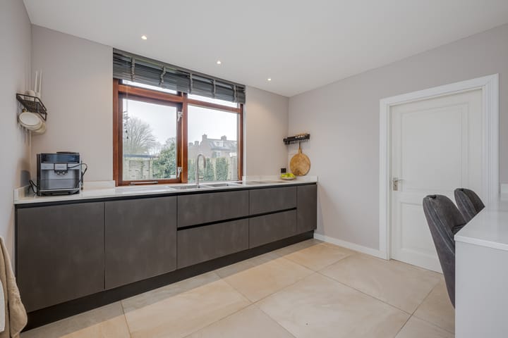 Foto 25 van Generaal Spoorlaan 2