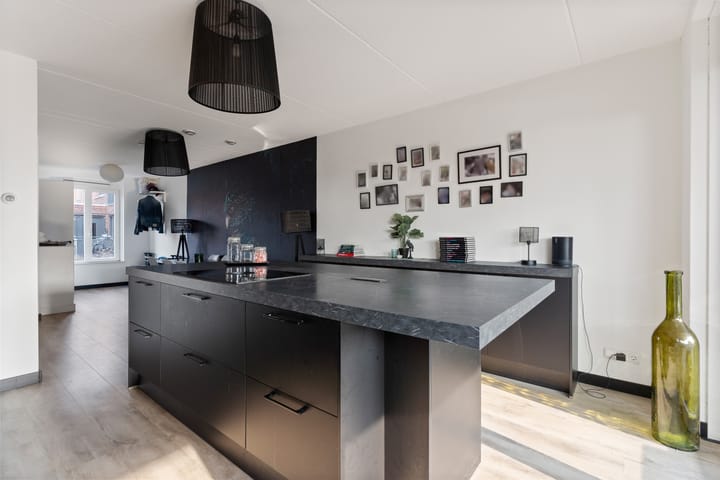 Foto 16 van Alfred Kastlerstraat 21