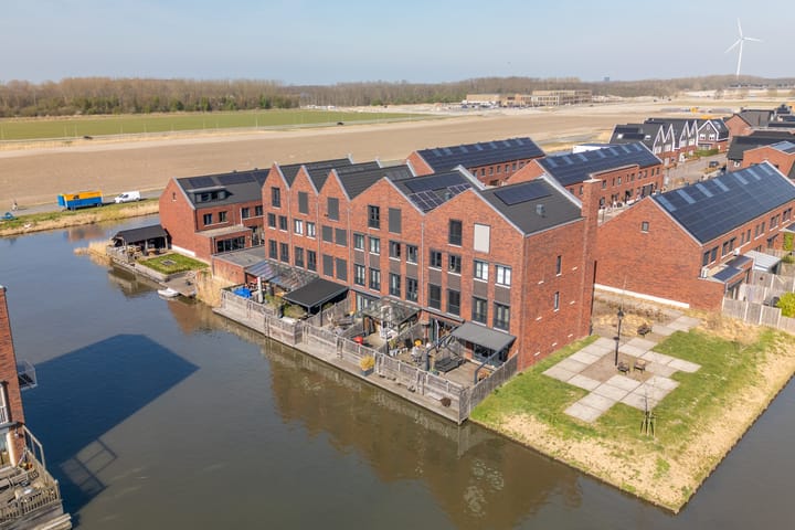 Foto 50 van Alfred Kastlerstraat 21