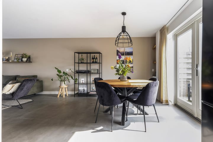 Foto 18 van Damasthof 9