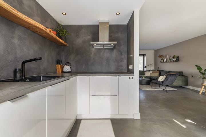 Foto 22 van Damasthof 9