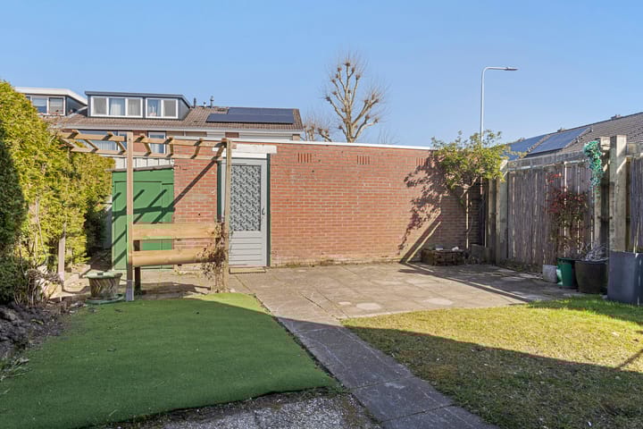 Foto 27 van Strauszstraat 37