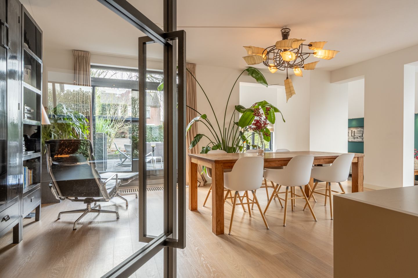 Photo 5 of Laan van Westmolen 63