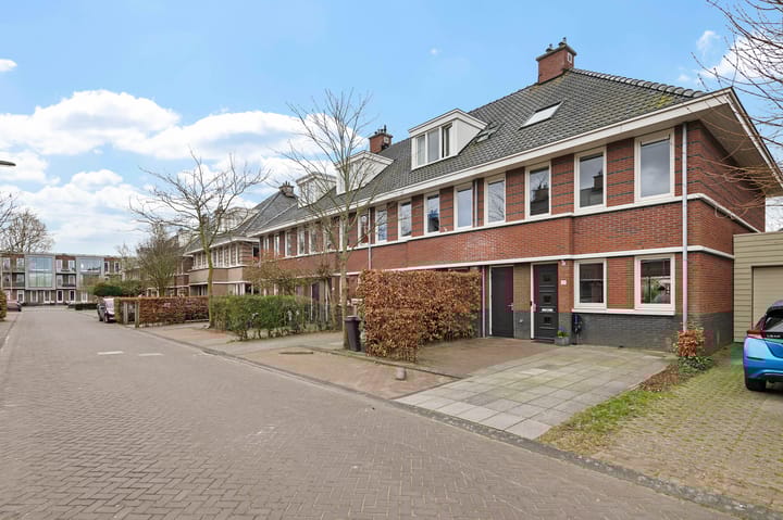 Bekijk foto van Reigerlaan 21