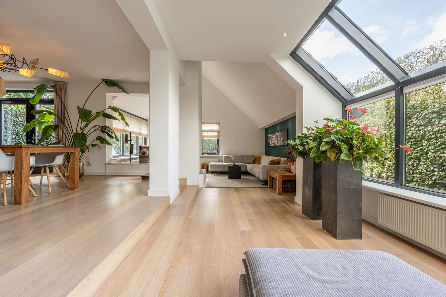 Photo 10 of Laan van Westmolen 63