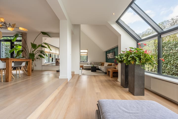 Photo 10 of Laan van Westmolen 63