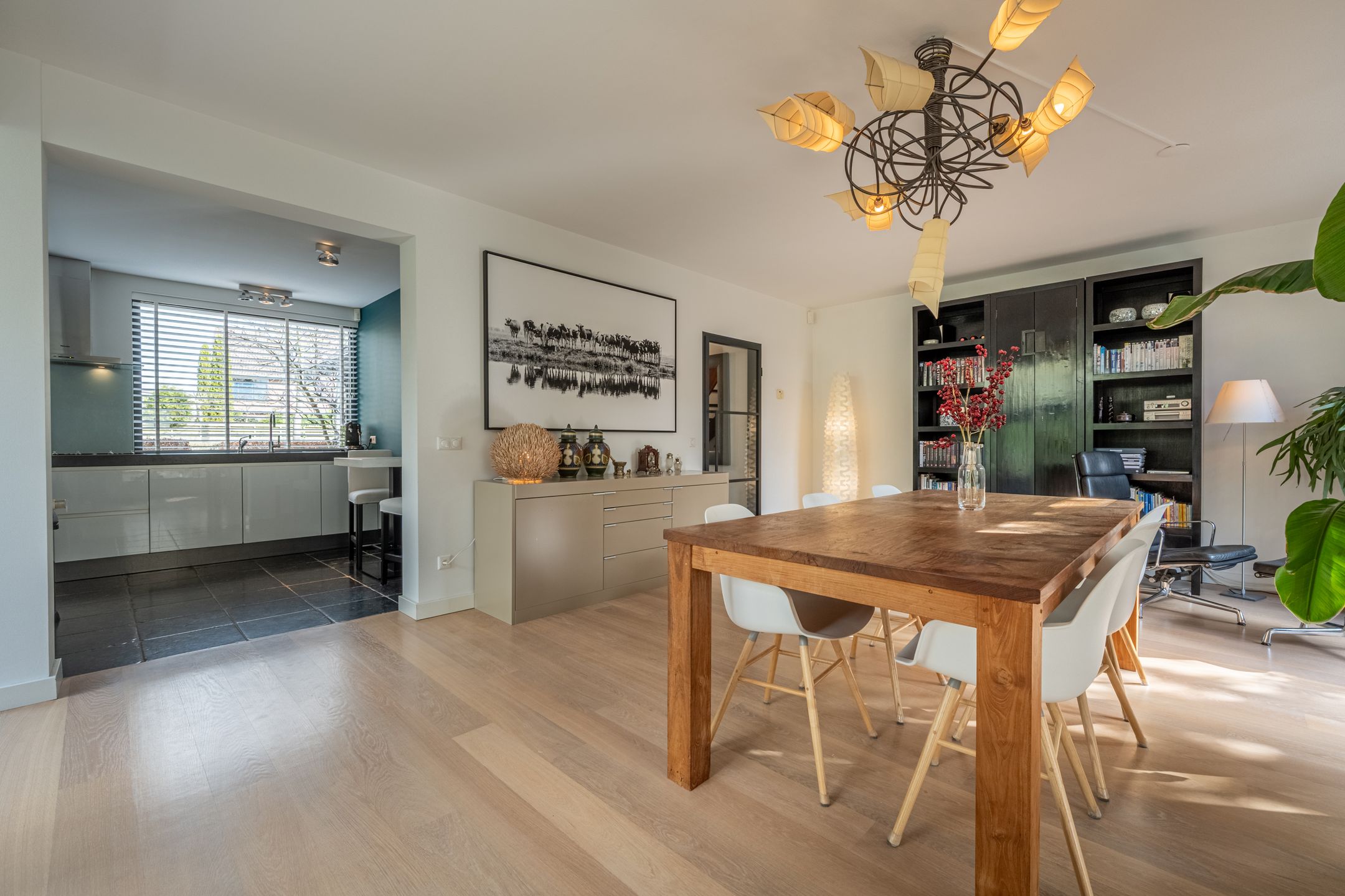 Photo 15 of Laan van Westmolen 63