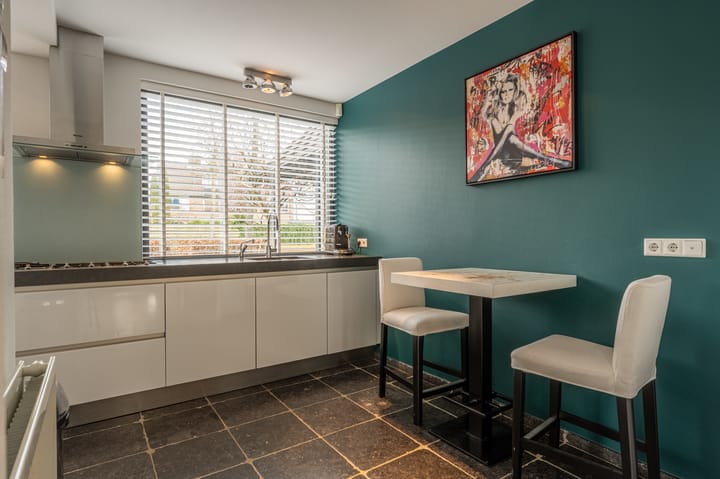 Photo 16 of Laan van Westmolen 63