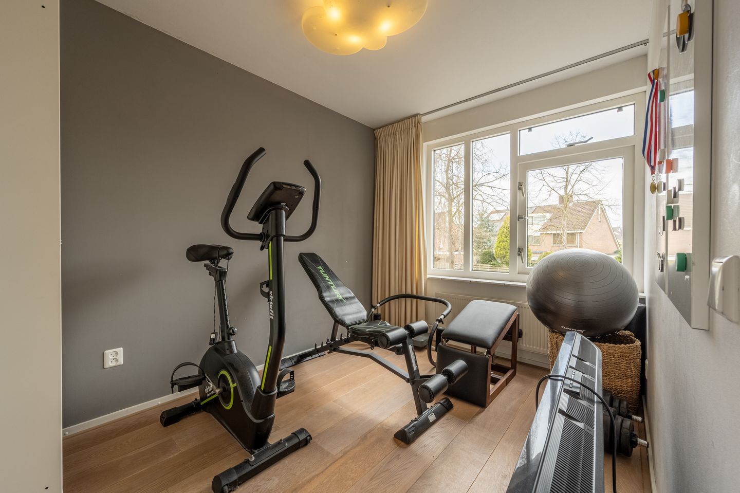 Photo 29 of Laan van Westmolen 63