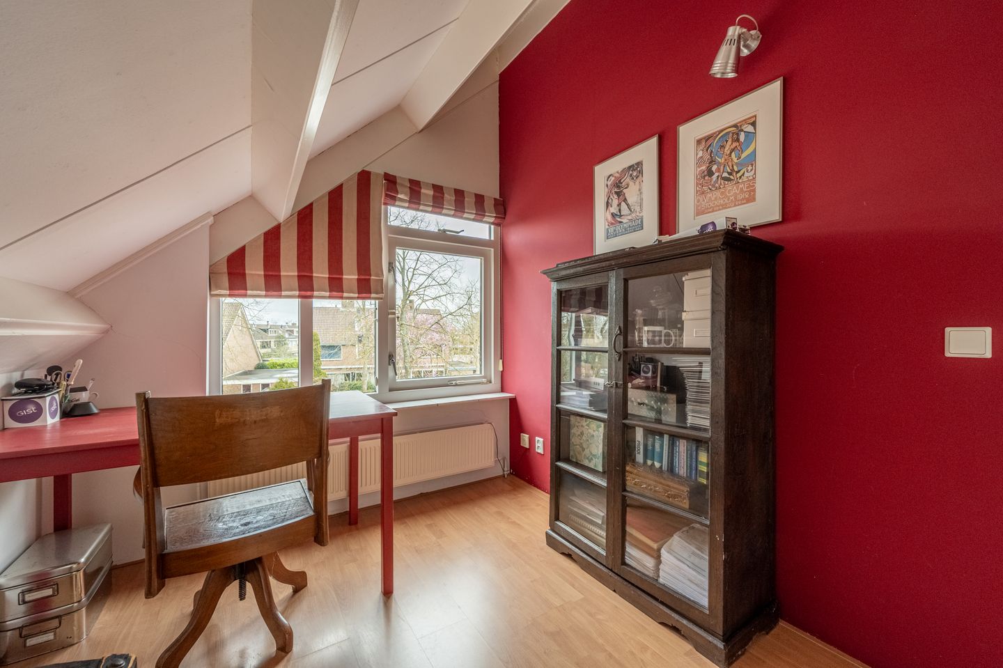 Photo 40 of Laan van Westmolen 63