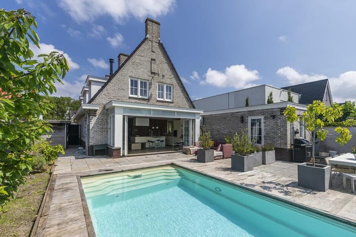 Foto 1 van Abdis Badelogehof 2