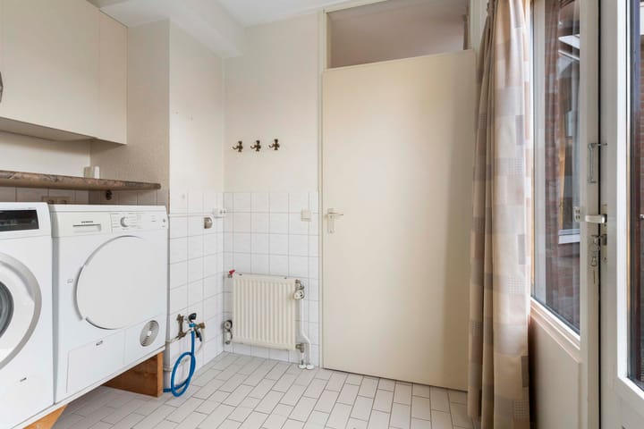 Foto 12 van Manegeweg 5