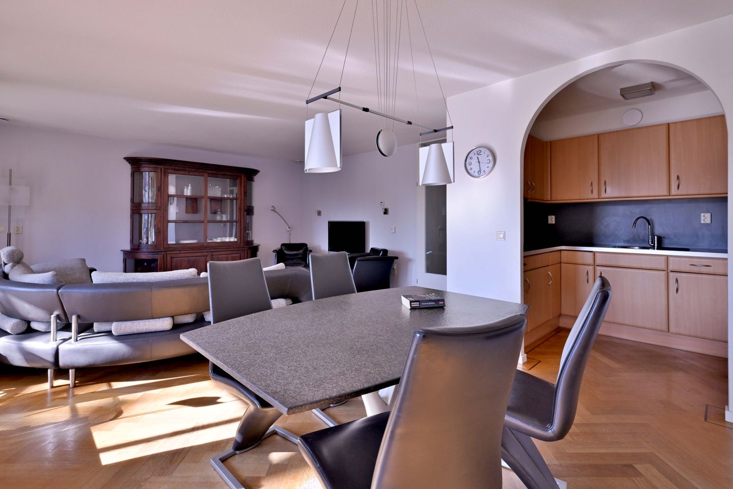 Foto 10 van Joost van den Vondellaan 50-F3