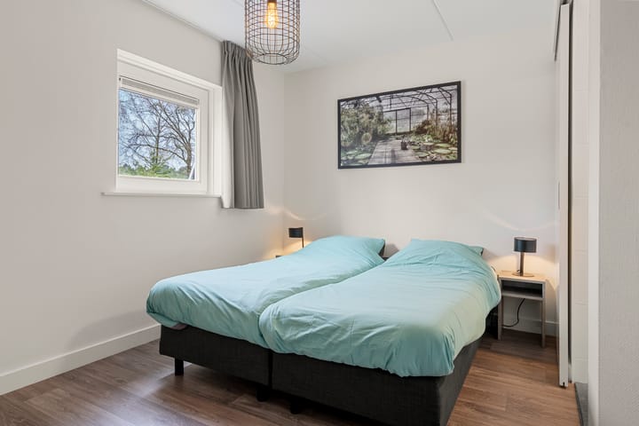 Foto 15 van Vijverlaan 1-BG34