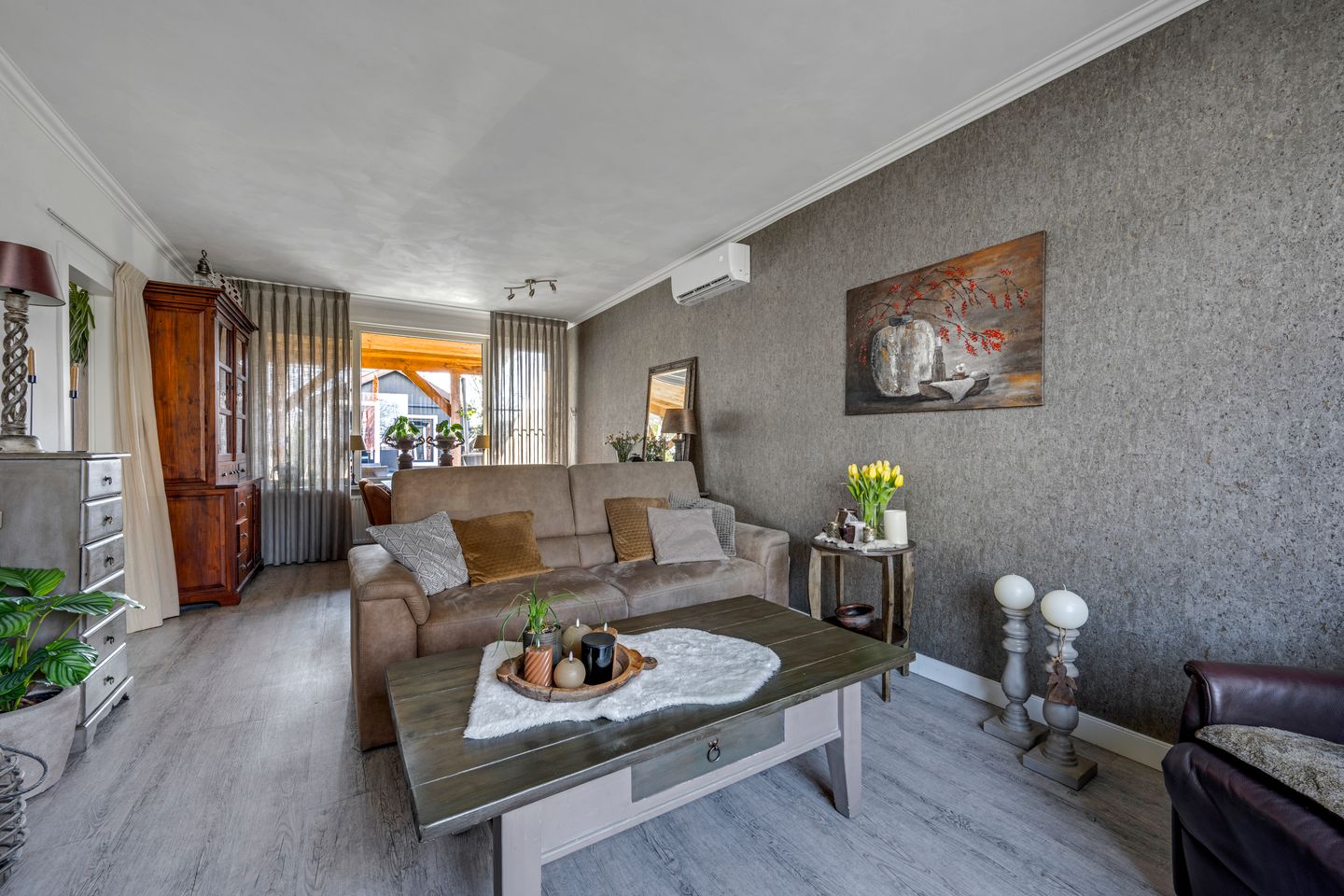 Foto 14 van Voeghoutenstraat 61