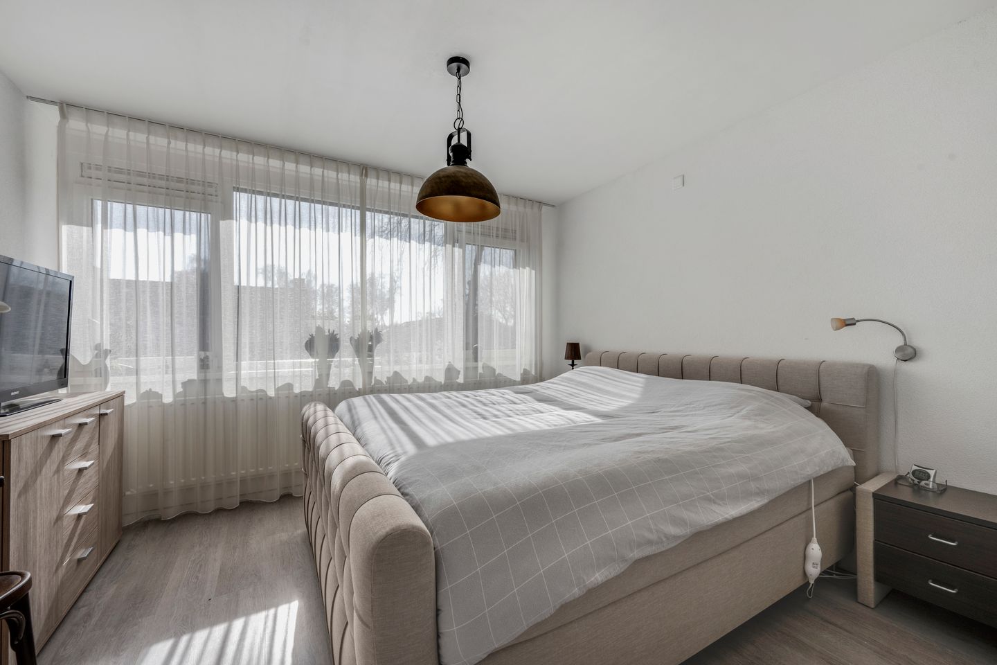 Foto 20 van Voeghoutenstraat 61