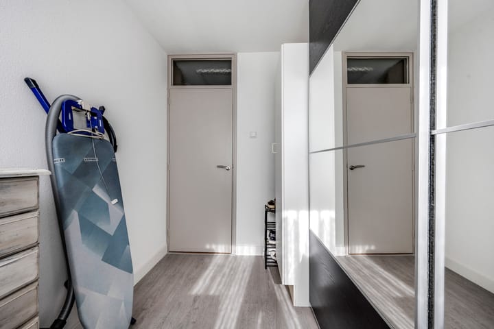 Foto 24 van Voeghoutenstraat 61