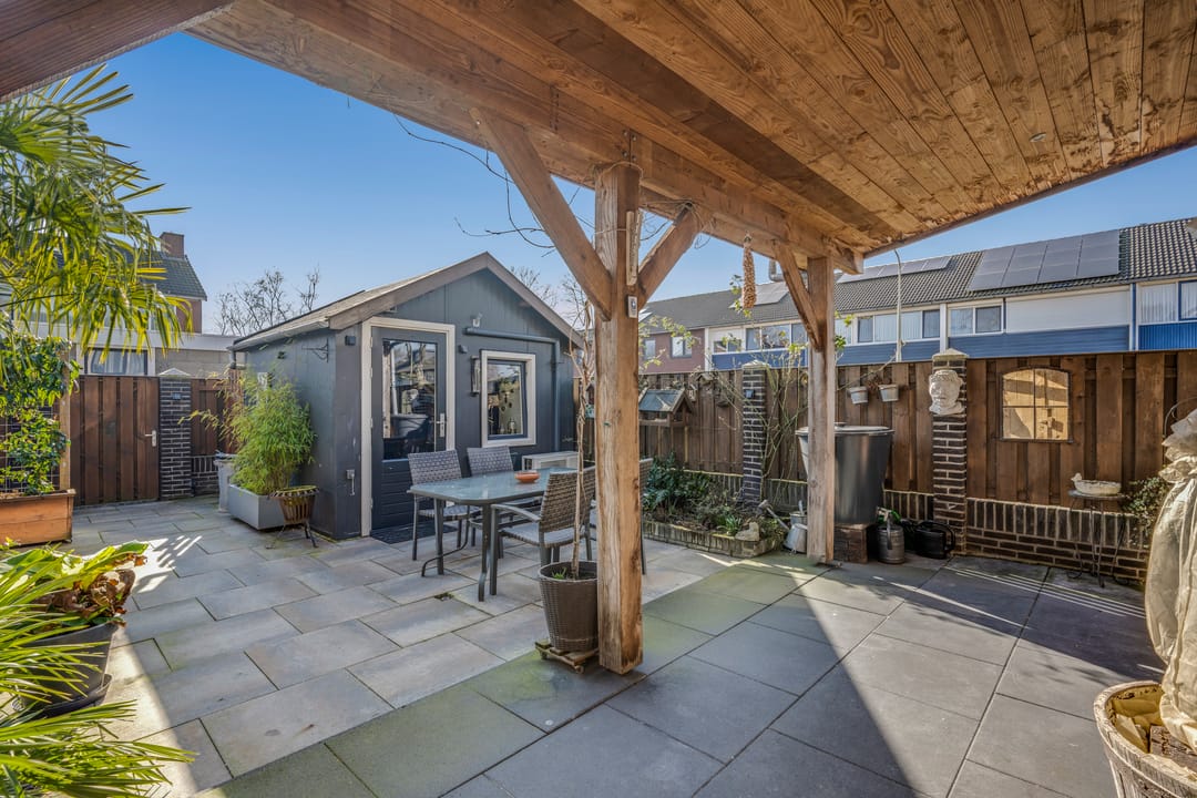 Foto 32 van Voeghoutenstraat 61